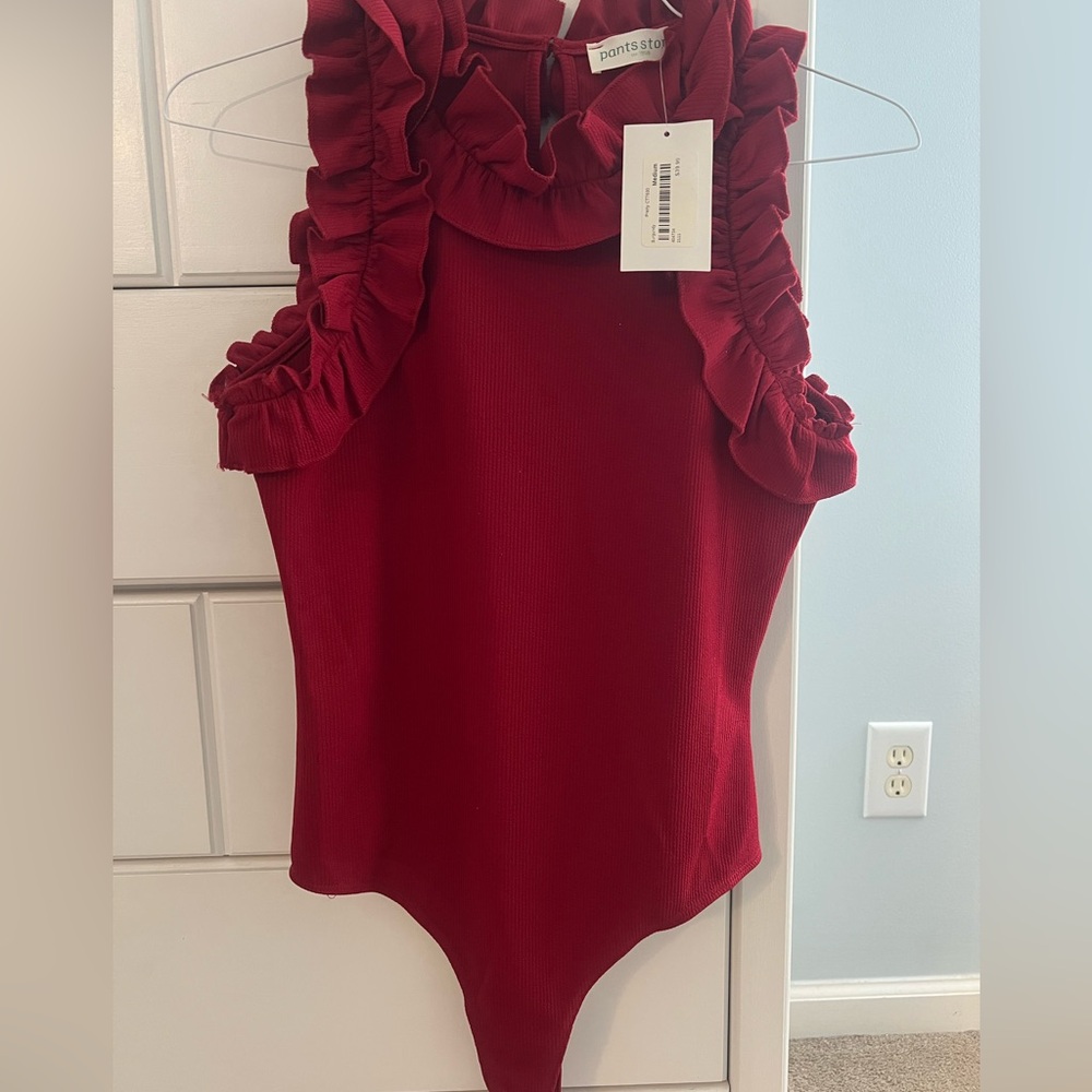 NWT Pants Store ruffle bodysuit size Medium